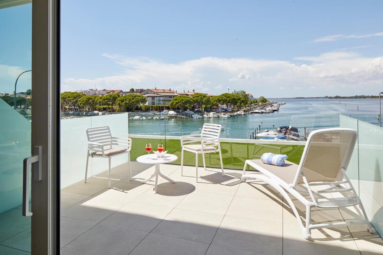 Riva Palace Hotel Градо Екстер'єр фото